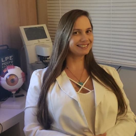 Foto de Dra. Juliana Pereira